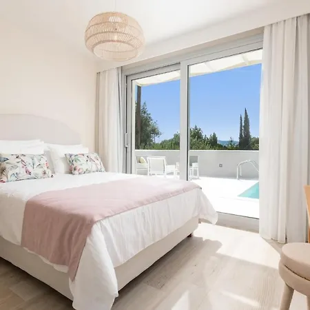 Villa Perlaki By